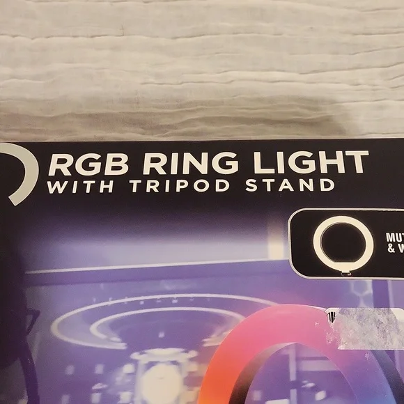 NWT Core Audio RGB ring light with tripod stand - Picture 6 of 12